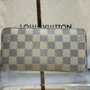 LOUIS VUITTON Louis Vuitton Zippy Damier Ebene Wallet